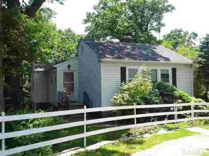 $349,900
29 Lincoln Ave, Yonkers NY 10704