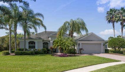 $349,900
A 4 Bedroom Home For Sale in Lakewood Ranch, Florida 34202