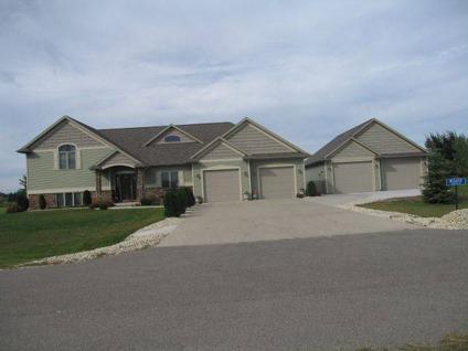 $349,900
Newer Custom Home on 1 1/2 acres (Halfway Between Winona & La Crosse)