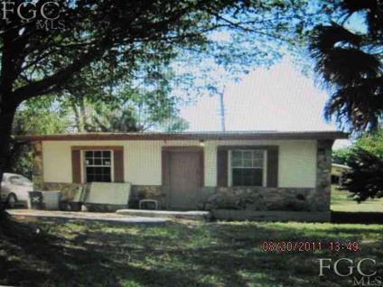 $34,900
Fort Myers, Opportunity for a return on investment!!!