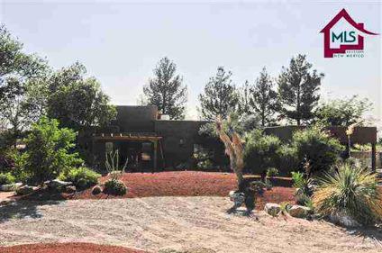 $350,000
Las Cruces Real Estate Home for Sale. $350,000 3bd/2ba. - EVELYN BRUDER of
