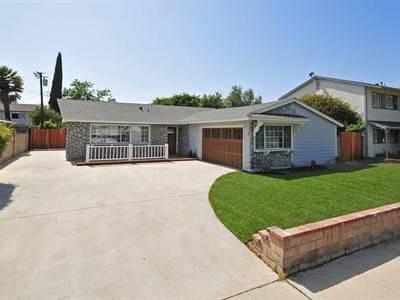 $359,000
Beautifully remodeled home! A must see!