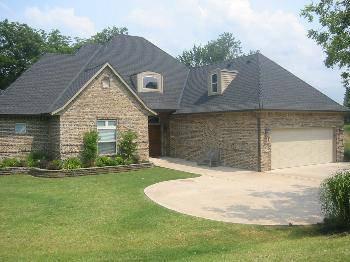 $359,300
Norman 3BR 3.5BA, PEACE AND TRANQUILITY abound in this