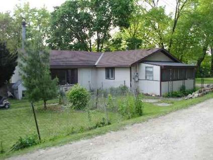 $35,000
Ottawa, River front property! Ranch 2 bedroom, 1 bath.