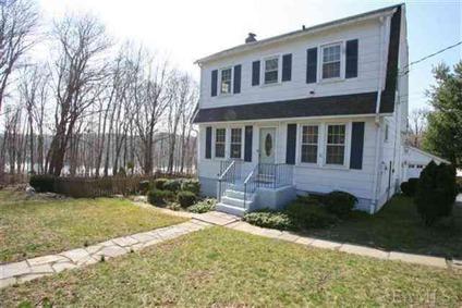 $369,000
Detached, Colonial - Yorktown Heights, NY