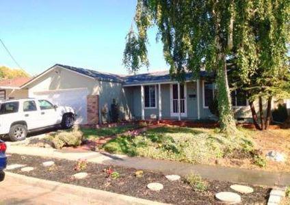 $369,000
Single Family Home for Sale. Open House August 4 & 5.