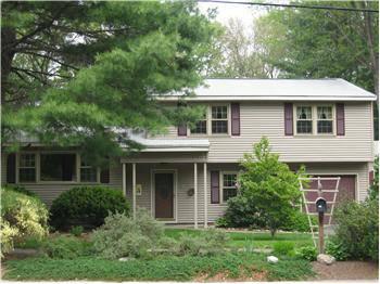 $369,900
New York Colonial For Sale