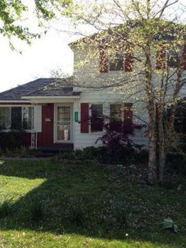 $36,000
Laotto 2BR 1BA, Could be the starter home your looking for