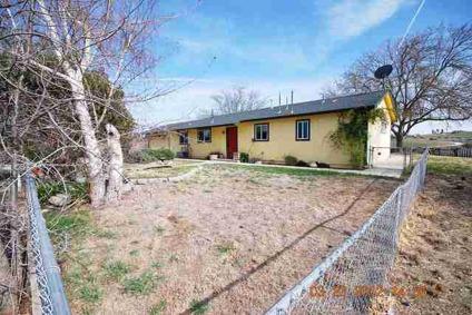 $374,900
Paso Robles, 3 bed 2 bath home on 10 acres with new kitchen
