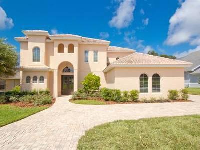 $379,000
Magnificient Mediterranean Golf and Lake View Residence