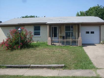 $37,000
Great Fix and Flip(Must Sale...Cheap House)