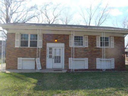 $37,000
Raised Ranch - SOUTH HOLLAND, IL