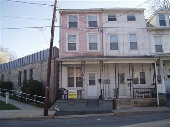 $37,000
Spacious Attached-Single in Minersville