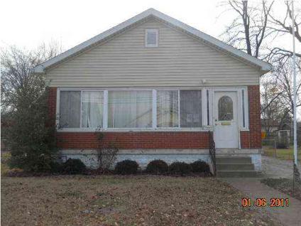 $37,500
Evansville 2BR 1BA, Wonderful starter home located on a