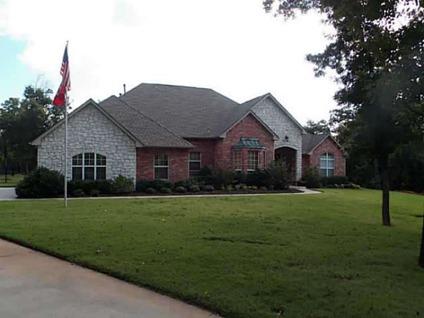 $383,500
Beautiful home in a secluded neighborhood. Fourth bedroom currently used as a