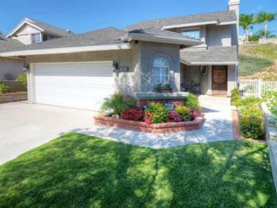$385,000
Single Family Residence, Traditional - Saugus, CA