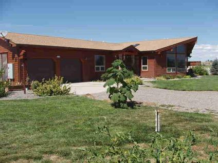 $385,500
Montrose 3BR 2BA, Gorgeous custom Lindal Cedar Home on fully