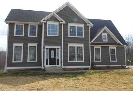 $387,000
Residential, Colonial,Contemporary - Middletown, CT