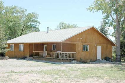 $389,000
Thermopolis 3BR 2.5BA, Call quick on this beautiful home and