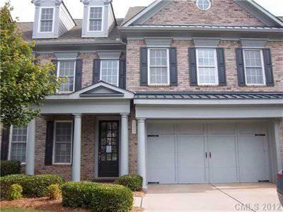 $389,900
Charlotte 3BR 3.5BA, GREAT PRICE ON THIS SPACIOUS TOWNHOME!!