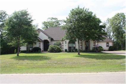 $389,900
College Station 4BR 3.5BA, Country living close to town -