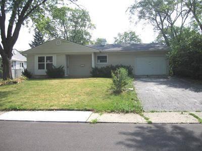 $38,400
Three bedroom home in Carpentersville with one full bath.