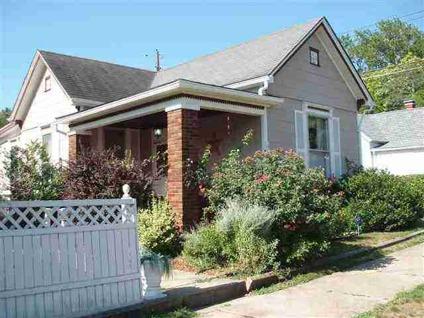 $38,900
Connersville 2BR 1BA, Nicely decorated, spotless