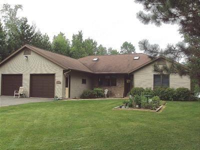 $390,000
1931 Lakeview Dr