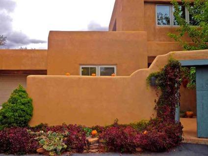 $393,500
Santa Fe Real Estate Home for Sale. $393,500 3bd/2ba. - Lou Gonzales of