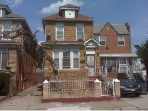 $395,000
Brooklyn 3BR 2.5BA, NOT READY TO SHOW UNTIL END OF JULY!