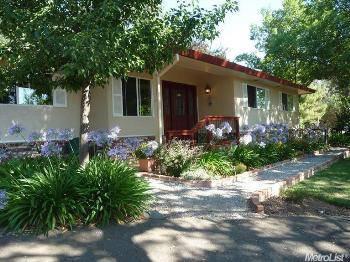 $395,000
El Dorado 3BR 2BA, Totally updated/remodeled over the years.