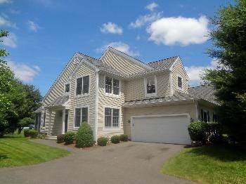 $398,000
Cromwell 2BR 3.5BA, Rarely available Glen Eagle clubhome