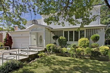 $399,000
Beautiful Home In Baldwin