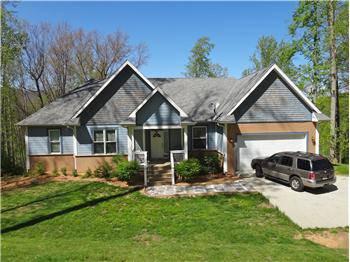 $399,000
Custom-Built Home with Private Waynesville Setting with Wonderful Mountain