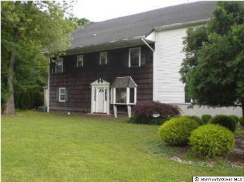 $399,000
Manalapan 6BR 3BA, HUGE HOUSE ON 1AC. UPDATED KIT: STAINLESS
