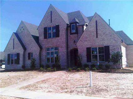 $399,839
Residential/Non-Condo, Traditional - ROSSVILLE, TN