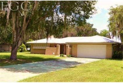 $399,900
Fort Myers 3BR, RIVERFRONT HOME located on River Forest