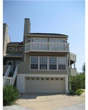 $399,999
Ocean Springs 3BR 3.5BA, Homeowners Association Fees of $558