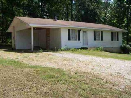 $39,900
Country Setting! 3 bedroom, 1 bath homes needs a little TLC.