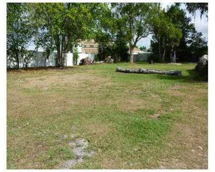 $39,900
Orlando, Build on this private secluded lot for your own