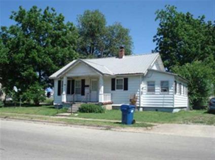$39,900
This is a very clean 2 bedroom 1 bath home. Great investment property
