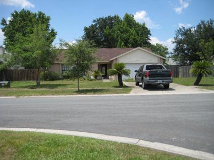 3/2 house UCF area for rent
