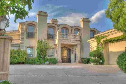 $3,500,000
Albuquerque 6BR, Crafted with no detail overlooked