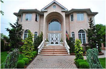 $3,799,000
Great Luxury Home in Malba