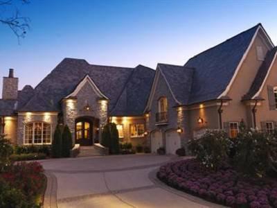 $3,900,000
Fairvue Lakefront Estate with Fabulous Views - $