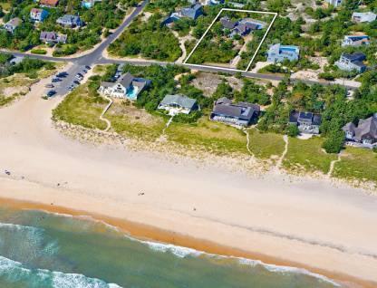 $3,995,000
Perfect Beach House in Amagansett