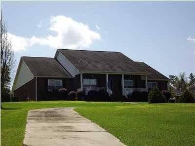 $400,000
Detached Single Family, Traditional - CRESTVIEW, FL