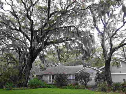 $400,000
Saint Simons Island 3BR 3BA, Being sold As Is