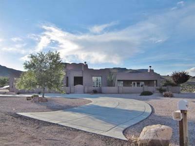 $410,000
Stunning Southwestern Style Home