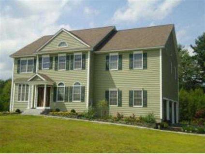 $412,900
Epping 4BR 2.5BA, Original owners/builder stately Colonial